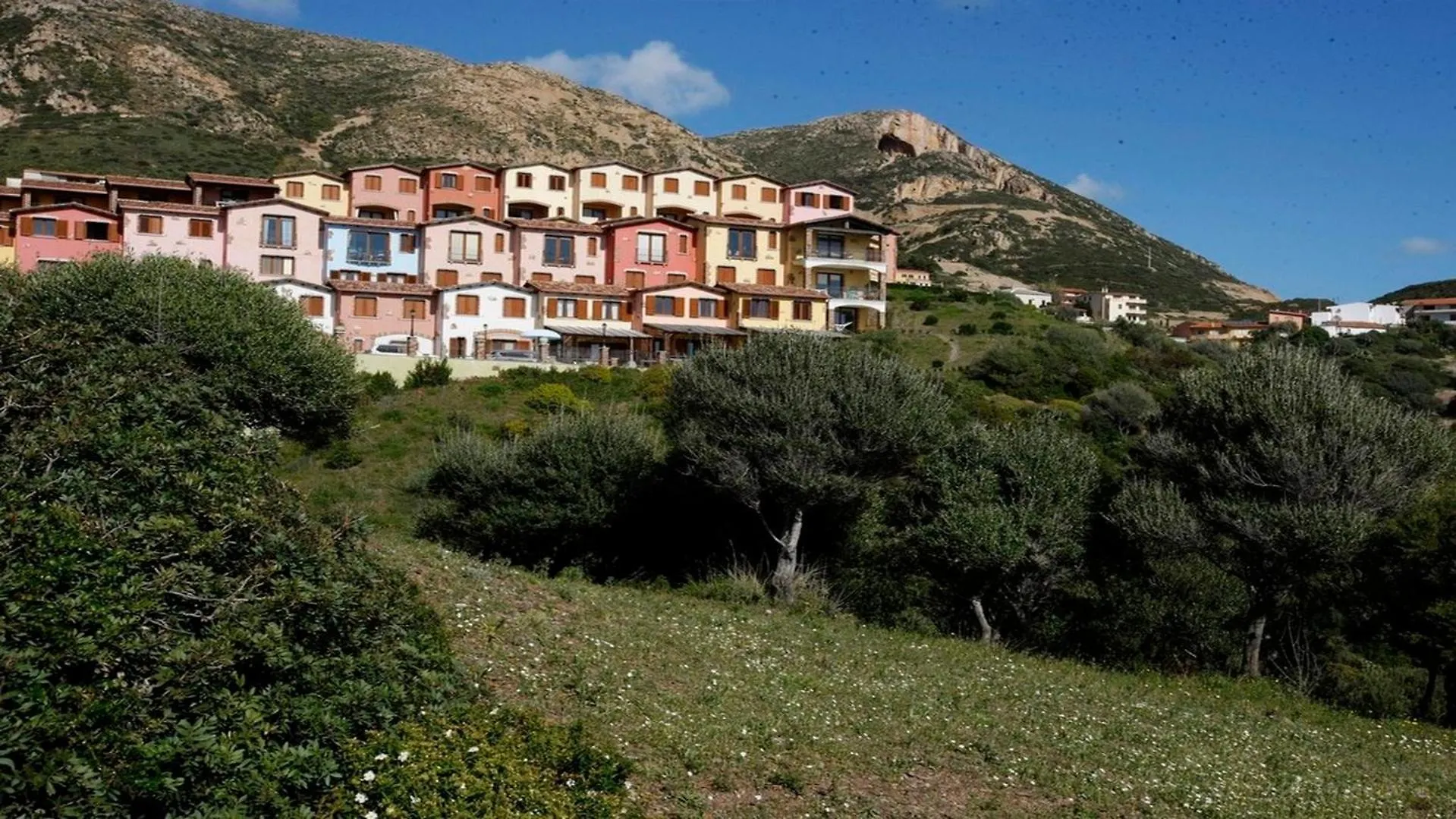 Villetta Bordo Piscina Vista Mare Wi-Fi Gratis Nebida