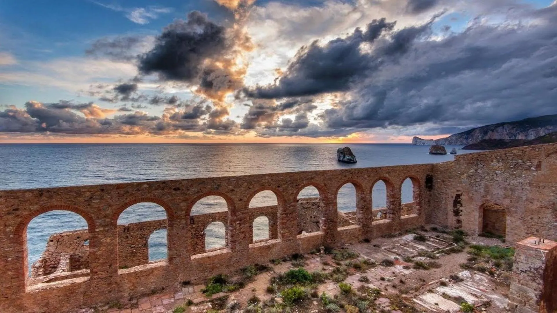 Villetta Bordo Piscina Vista Mare Wi-Fi Gratis Nebida 0*,  Ιταλία